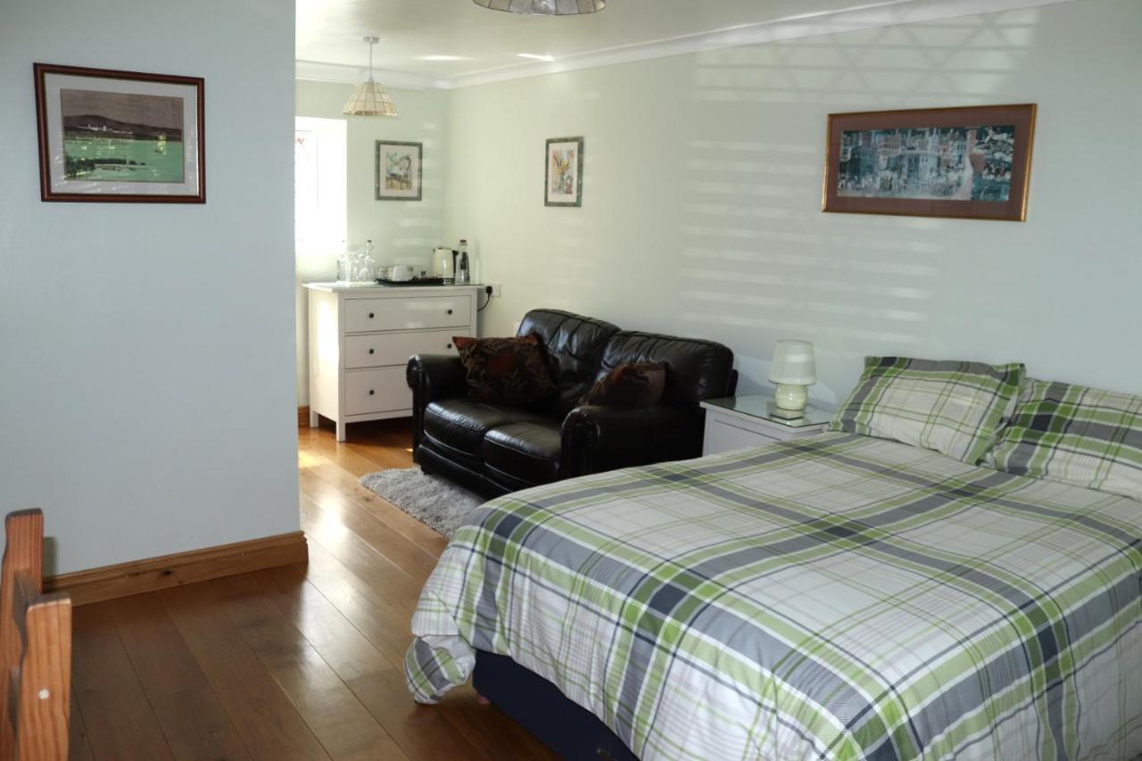 Bed and Breakfast Highworth House Свіндон Екстер'єр фото