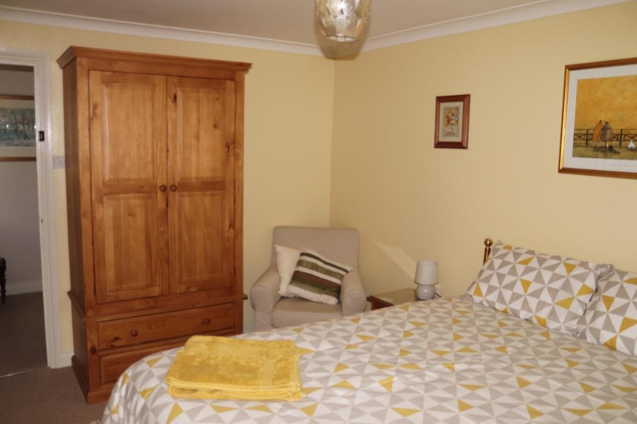 Bed and Breakfast Highworth House Свіндон Екстер'єр фото