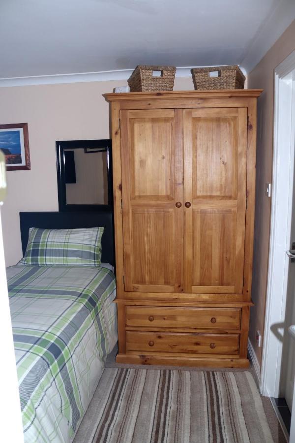 Bed and Breakfast Highworth House Свіндон Екстер'єр фото