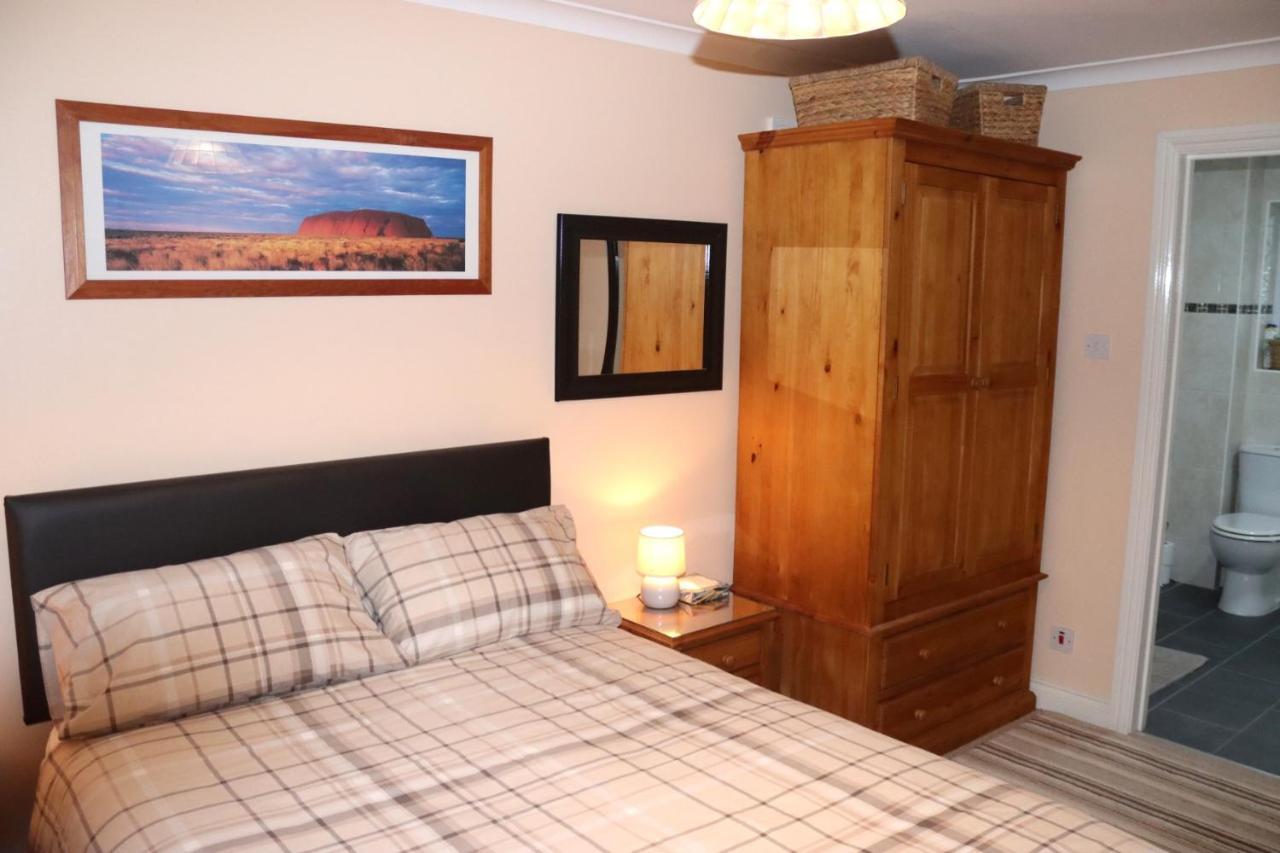 Bed and Breakfast Highworth House Свіндон Екстер'єр фото